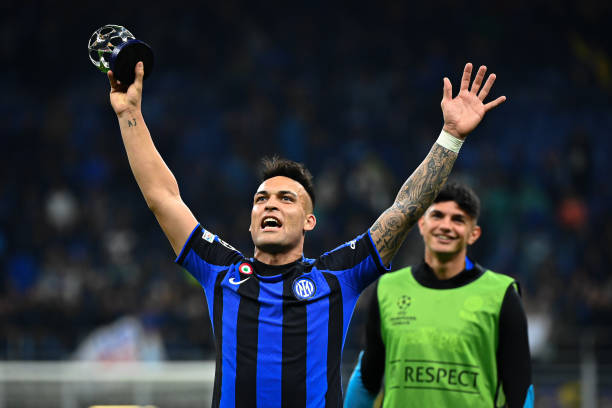 域有雄心壮 域有雄心壮