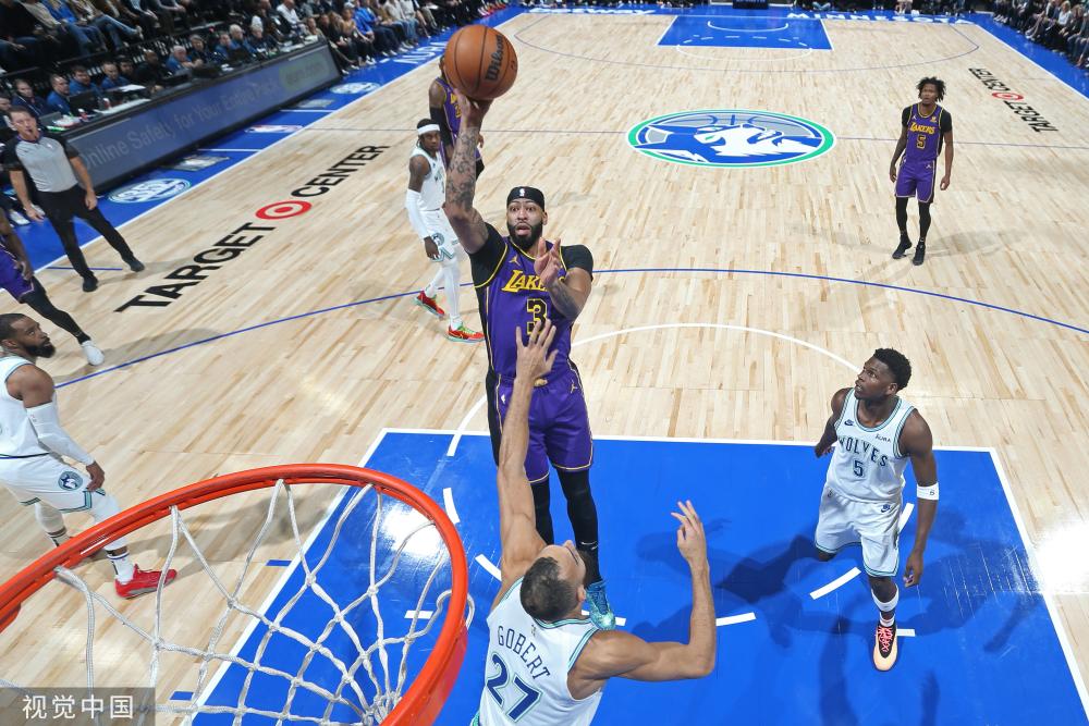 他的表现一 他的表现一