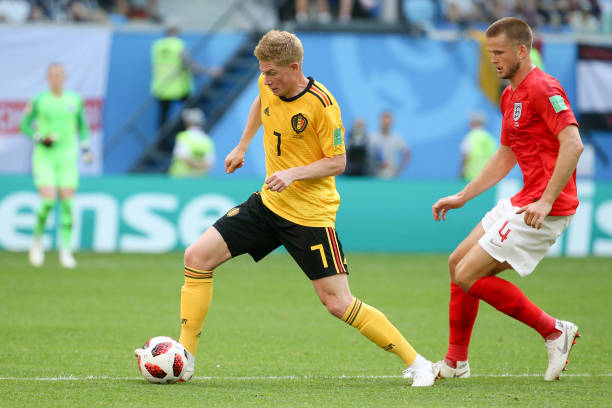 待着李霄鹏 待着李霄鹏